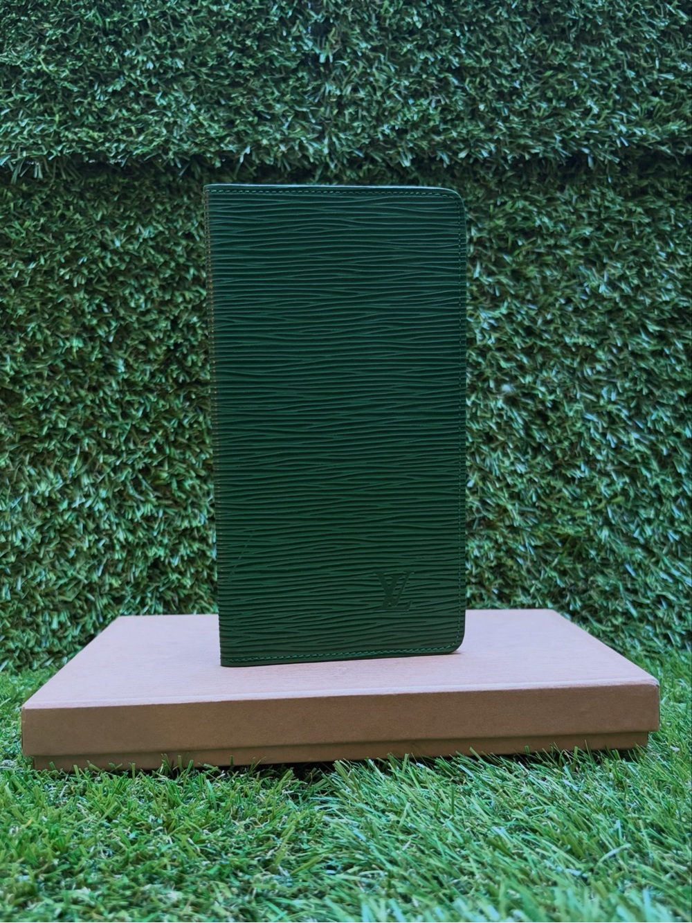 Vintage Louis Vuitton Green Epi Leather Wallet